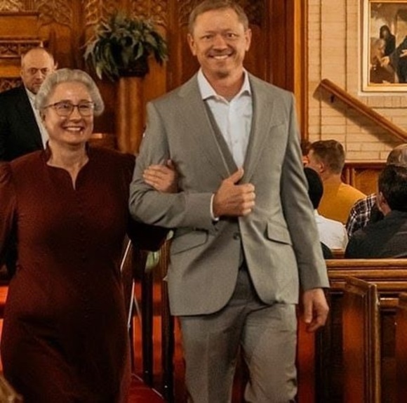 Meet your Posher, Kathy - Picture 1 of 1